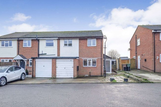 2 Avery Close, Allhallows, Rochester, ME3 9QG 10