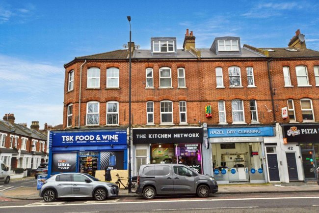 Flat A, 46 Battersea Park Road, Wandsworth, London, SW11 4JP 2