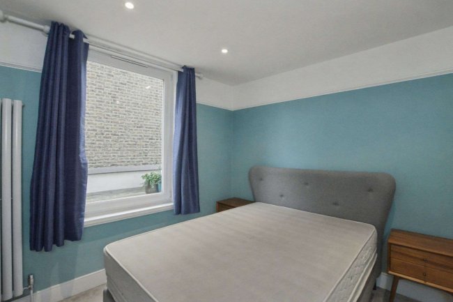 Flat A, 46 Battersea Park Road, Wandsworth, London, SW11 4JP 2