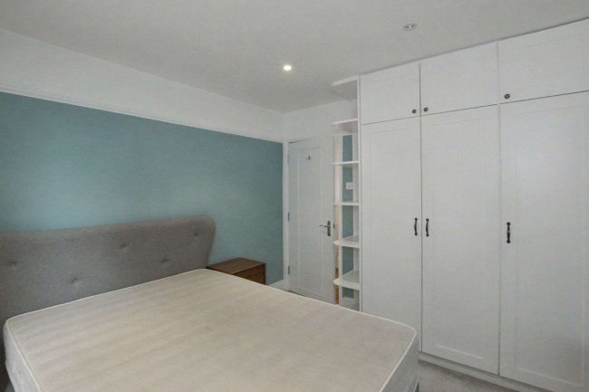 Flat A, 46 Battersea Park Road, Wandsworth, London, SW11 4JP 2