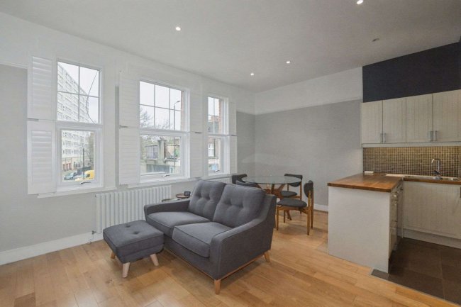 Flat A, 46 Battersea Park Road, Wandsworth, London, SW11 4JP 2
