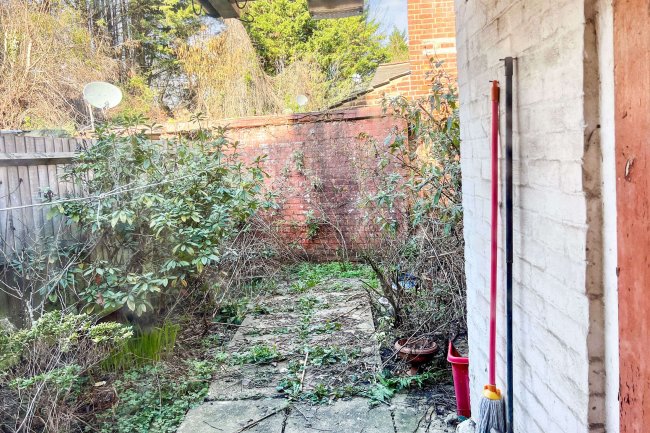 186 Oxford Road, Reading, Berkshire, RG1 7PN 6