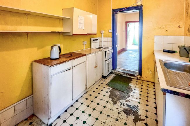 186 Oxford Road, Reading, Berkshire, RG1 7PN 6