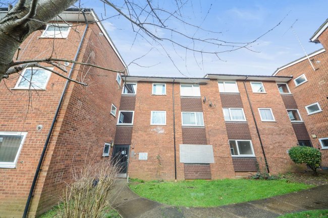 Flat 2, Anvil Court, Marsh Road, Luton, LU3 2RB 6