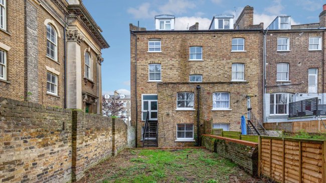 Flat A, 79 Tollington Park, Finsbury Park, London, N4 3QJ 1