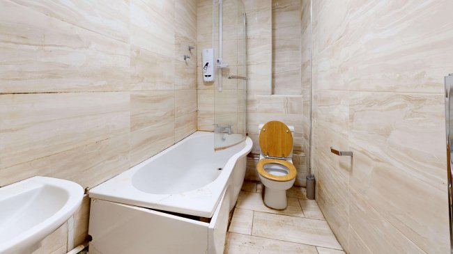 Flat A, 79 Tollington Park, Finsbury Park, London, N4 3QJ 1