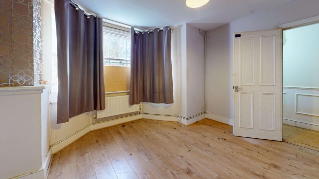 Flat A, 79 Tollington Park, Finsbury Park, London, N4 3QJ 1