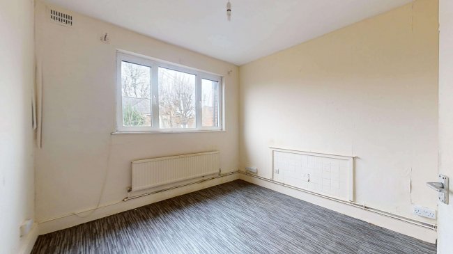 10 Nursery Court, Tottenham, London, N17 8AR 2