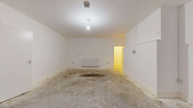 Flat 29A, Holland Park Gardens, Holland Park, London, W14 8EA 1