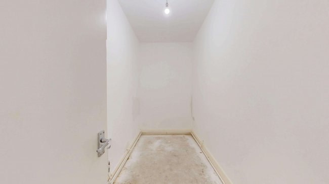 Flat 29A, Holland Park Gardens, Holland Park, London, W14 8EA 1