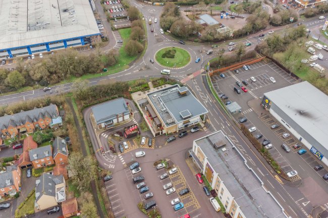 136 Needlepin Way, Buckingham, Buckinghamshire, MK18 1SH 3