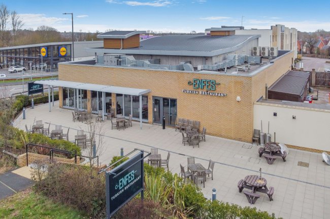 136 Needlepin Way, Buckingham, Buckinghamshire, MK18 1SH 3