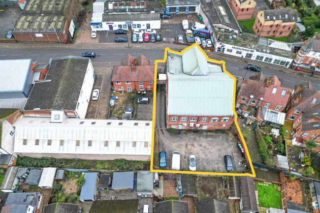 New Beeston Social Club, 146 Station Road, Beeston, Nottingham NG9 2AY 5