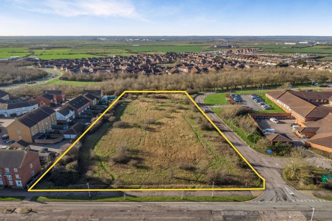 Land at Plover Road, Minster-on-Sea, Sheerness, ME12 3LT 9