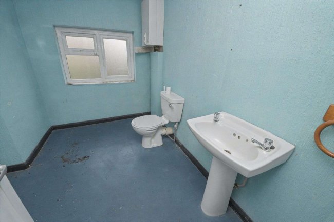 6 Barnwell Road, Brixton, London, SW2 1PW 5