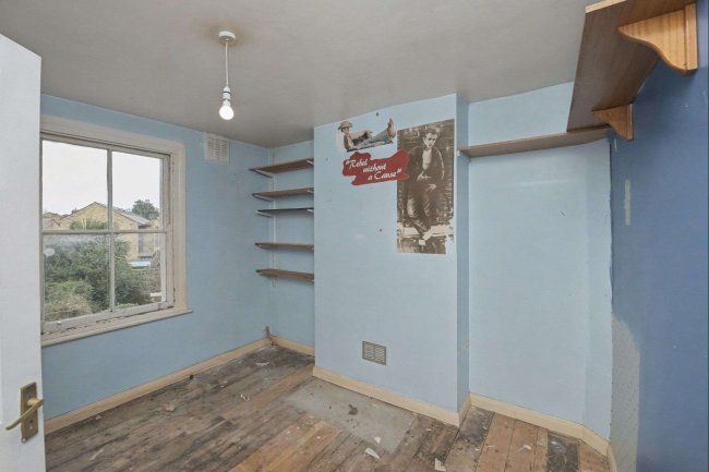 6 Barnwell Road, Brixton, London, SW2 1PW 5