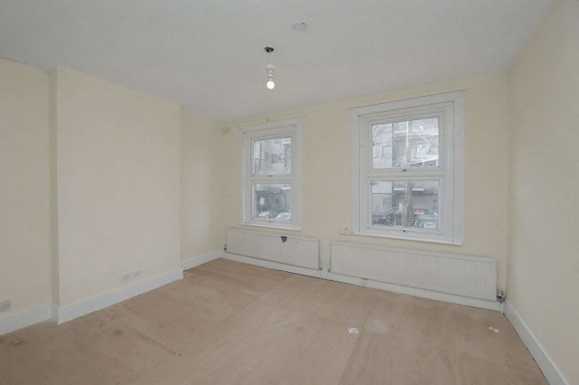 24 Cross Road, Croydon CR0 6TA 7