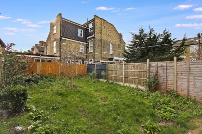 Ground Floor Flat, 139 Upton Lane, London E7 9PJ 1