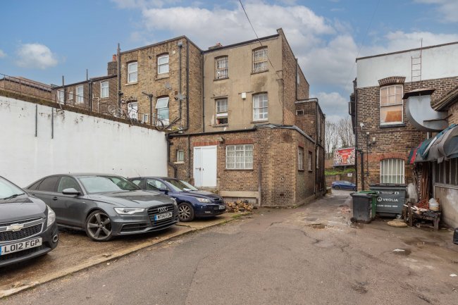 1 Bruce Grove, Tottenham, London, N17 6RA 6