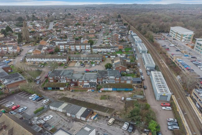 Land lying to the southeast of Ryecroft Gardens, Blackwater, Camberley GU17 0HZ 9