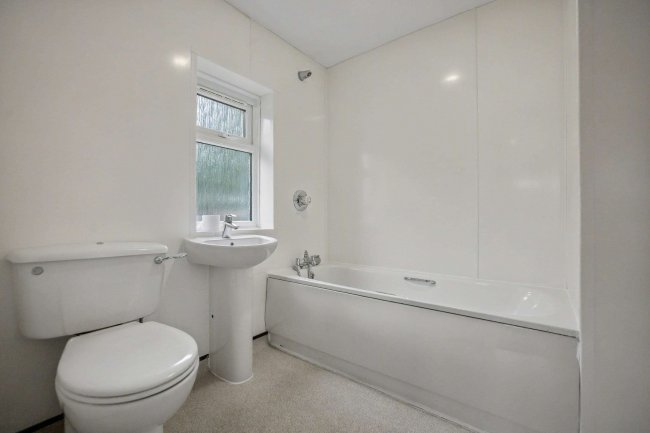 31 Nevill Road, Snodland, Kent, ME6 5HX 7