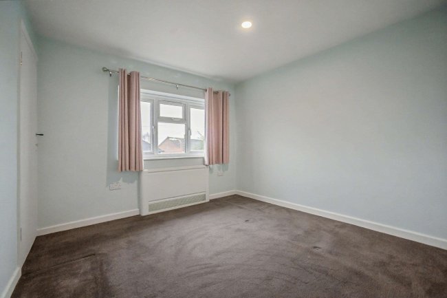 31 Nevill Road, Snodland, Kent, ME6 5HX 7