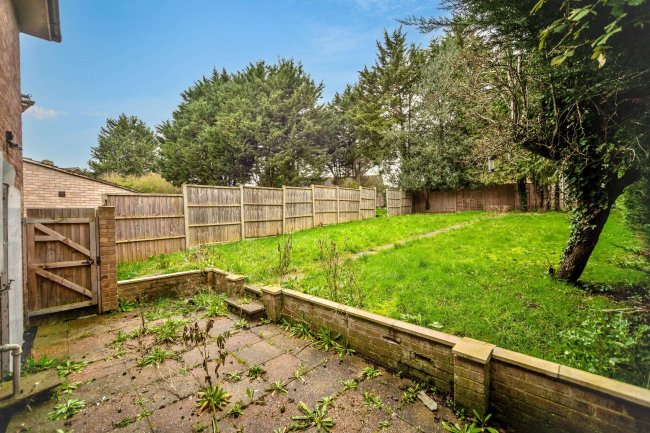 31 Nevill Road, Snodland, Kent, ME6 5HX 7