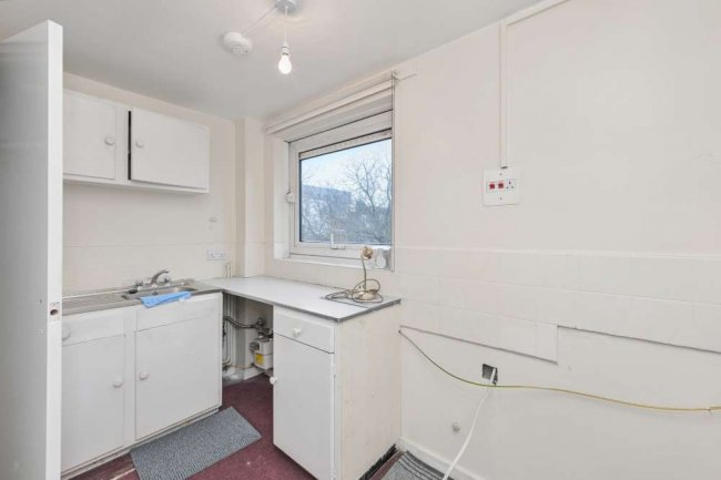 8 The Towers, Southgate, Stevenage, Hertfordshire, England, SG1 1HE 1