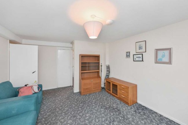 8 The Towers, Southgate, Stevenage, Hertfordshire, England, SG1 1HE 1