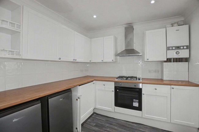 20 Clarence Road, Bexleyheath, London DA6 8ER 9