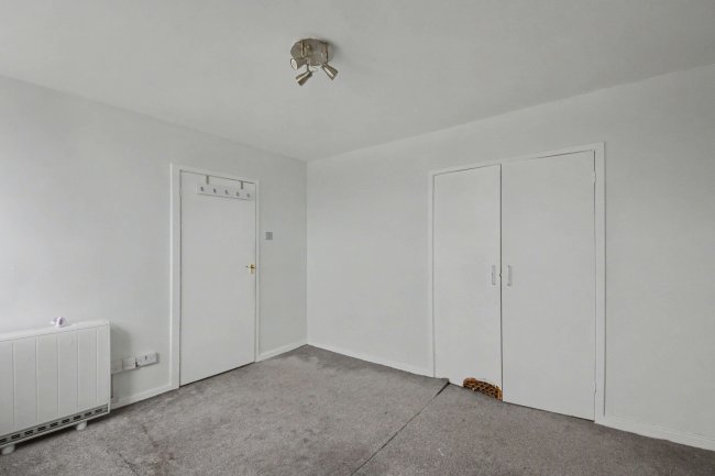 22 Tower Heights, Hoddesdon, Herts, EN11 8UQ 10