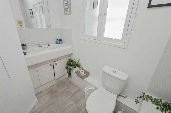 78 Clarence Road, Manor Park, London, E12 5BH 9