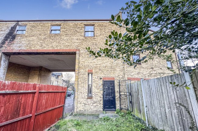 78 Clarence Road, Manor Park, London, E12 5BH 9