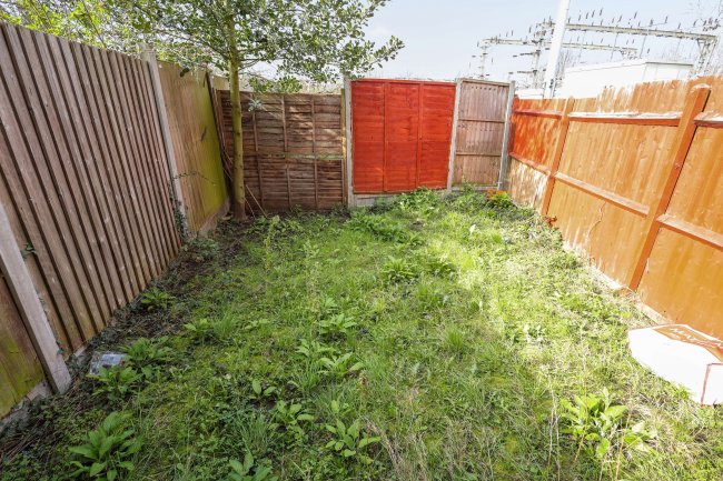 78 Clarence Road, Manor Park, London, E12 5BH 9