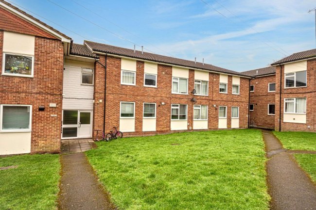 51 Waiblingen Way, Devizes SN10 2BW 4
