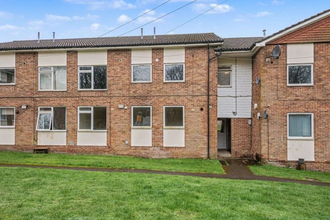 51 Waiblingen Way, Devizes SN10 2BW 4