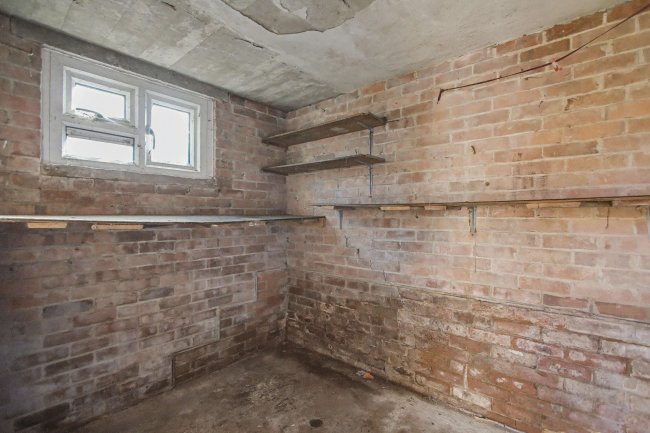 131 Glenhurst Avenue, Bexley, Kent, DA5 3QQ 1