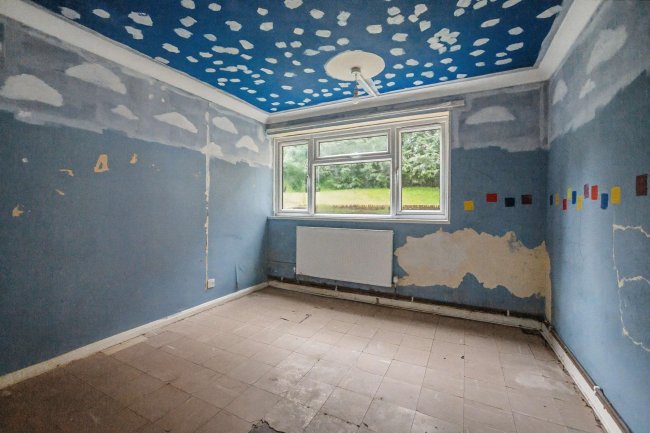 21 Chenies Close, Tunbridge Wells, Kent, TN2 5LL 4