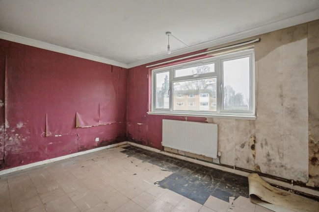 21 Chenies Close, Tunbridge Wells, Kent, TN2 5LL 4