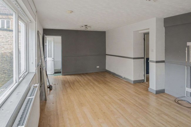 18 York Street, Frome, BA11 3DG 10