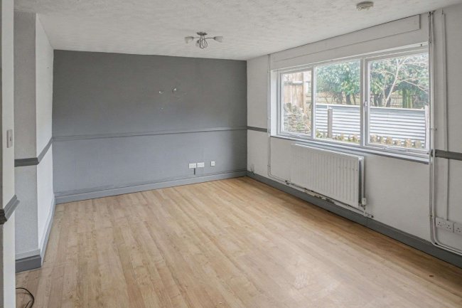 18 York Street, Frome, BA11 3DG 10