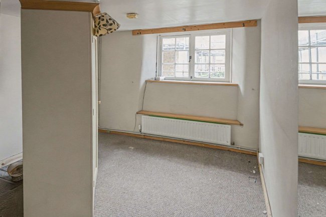 18 York Street, Frome, BA11 3DG 10