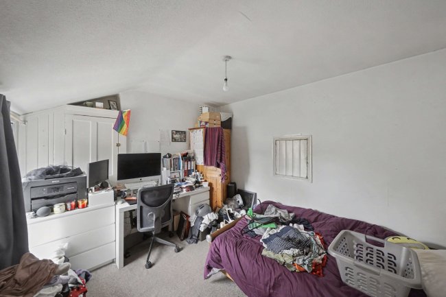 19 Louisville Road, Tooting, London SW17 8RL 4