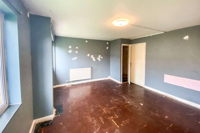 13 Home Close, Newlands Road, Corsham, Wiltshire, SN13 0BE 5