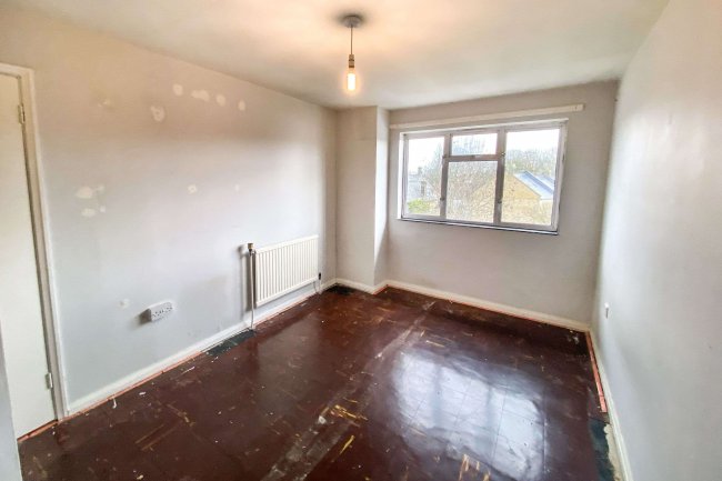 13 Home Close, Newlands Road, Corsham, Wiltshire, SN13 0BE 5