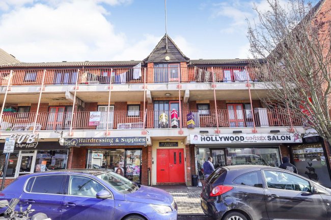 Flat 2, Burywood Court, 145 Hertford Road, Enfield, EN3 5JA 9