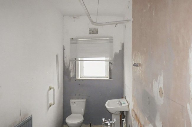 57 Belle Vue Street, Blackburn, Lancashire, BB2 1HU 10