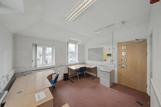 Key House, 106 High Street, Yiewsley, West Drayton, UB7 7BQ 4