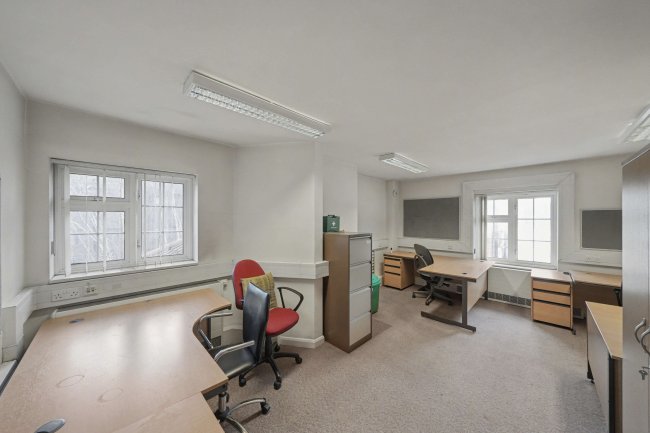 Key House, 106 High Street, Yiewsley, West Drayton, UB7 7BQ 4