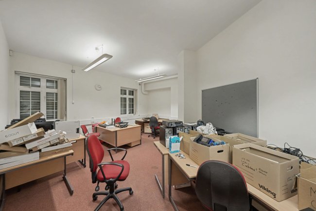 Key House, 106 High Street, Yiewsley, West Drayton, UB7 7BQ 4